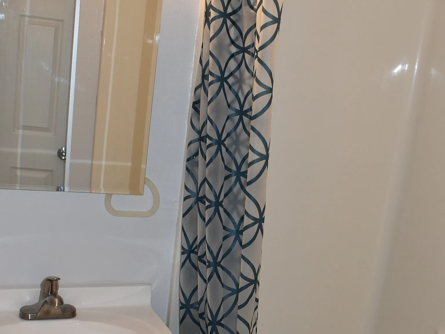 1 bed, $750 — Photo 4