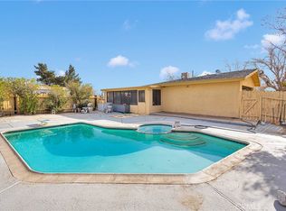 15539 Topango Rd, Victorville, CA 92394