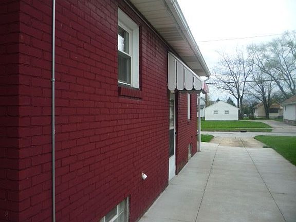 5th image of 114 Bouquet Ave
