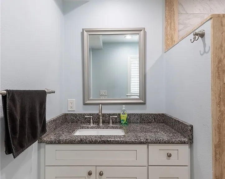 102 Squirrel Point — Photo 28