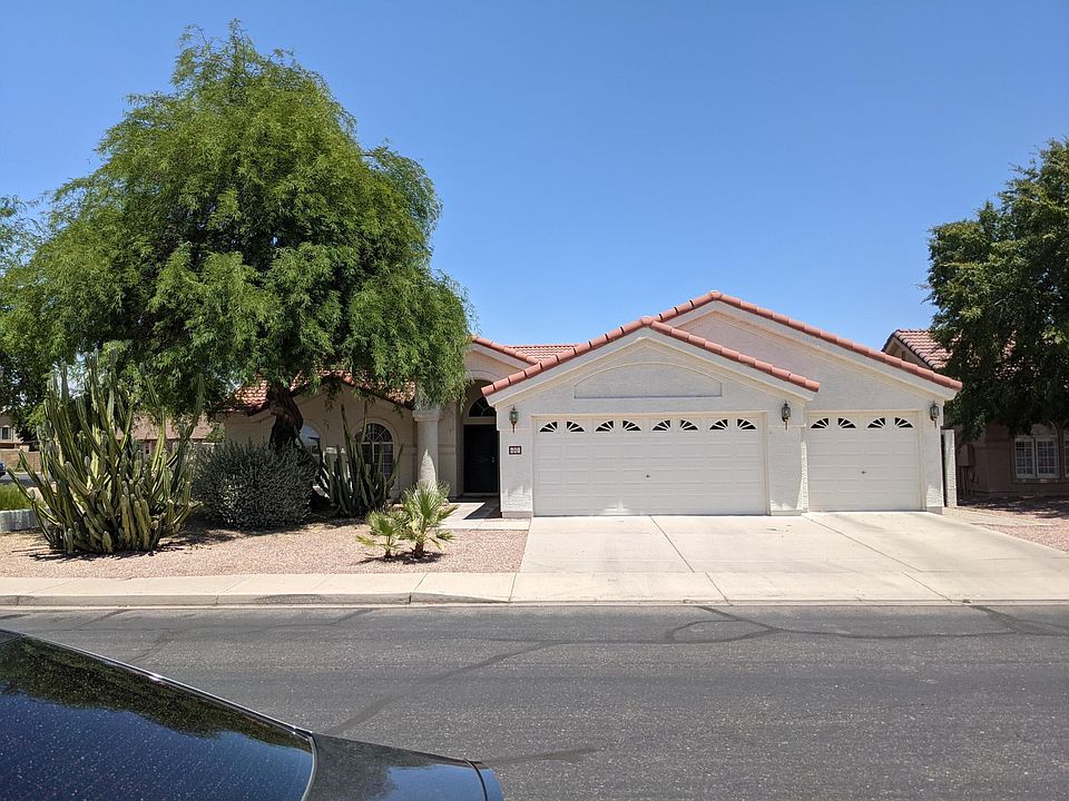 1st image of 681 S Forest Dr