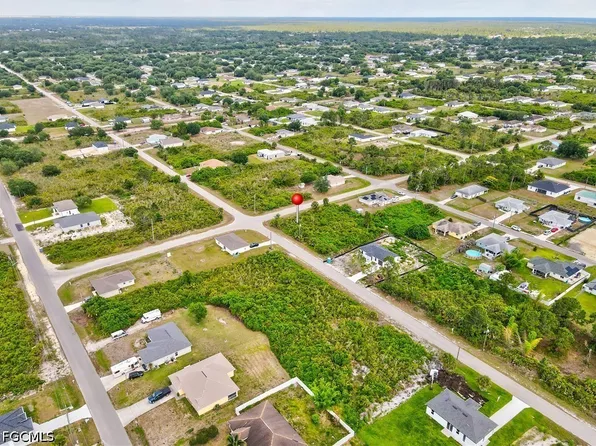 2901 67th St W, Lehigh Acres, FL 33971