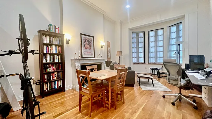 Rented by JK Dansar Corp | media 5