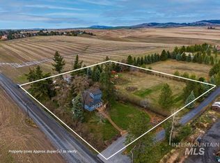 2210 Trail Rd, Moscow, ID 83843