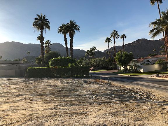 180' deep lot