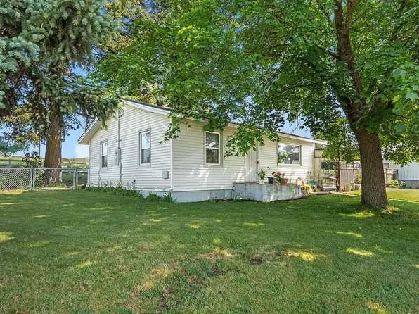 611 E Mill St, Latah, WA 99018