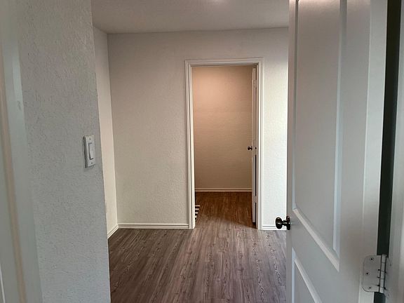 4th image of 4231 Thalweg Way