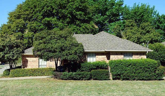 1st image of 4901 Creekwood Dr
