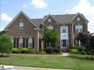 104 Pond Terrace Ln, Simpsonville, SC 29681