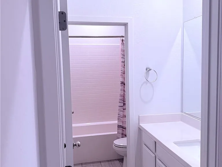 5730 Sky Pointe Dr #109 — Photo 7