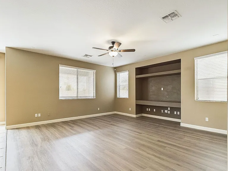 2209 W Red Range Way — Photo 11