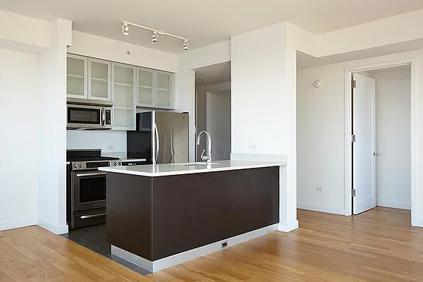 Rented by Town Residential | media 4