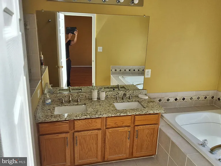 12431 Goa Pl — Photo 18