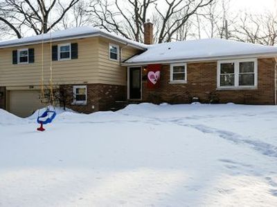 134 Fernwood Dr, Naperville, IL, 60540