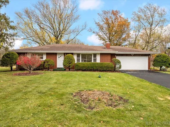 1780 Blackberry Rd, Aurora, IL 60506