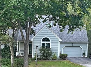 15 Linden Ln, York, ME 03909