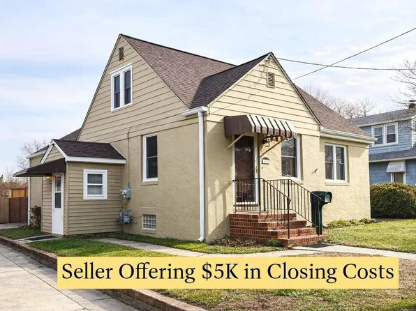 411 Ives Ave, Carneys Pt, NJ 08069