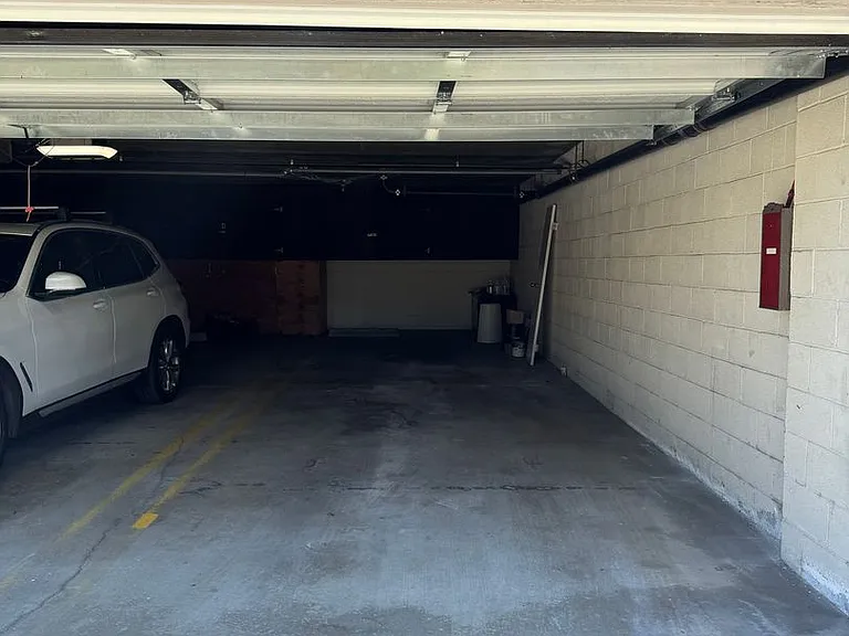 445 Washington Blvd #8 — Photo 14