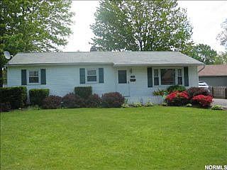 1st image of 5913 Suwanee Dr