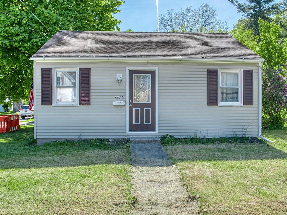 1st image of 1115 S Shiawassee St