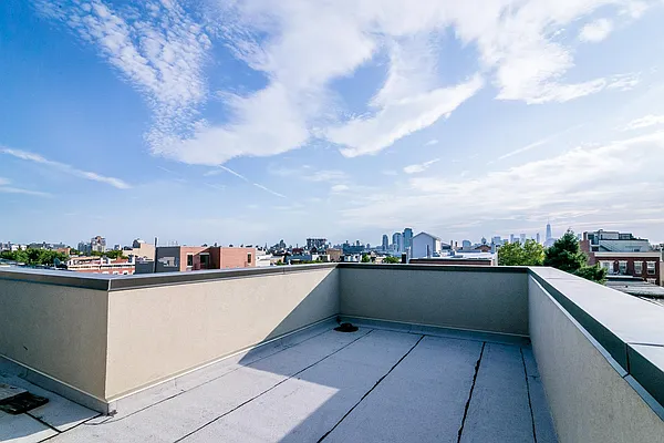 Rented by Nooklyn NYC LLC | media 28