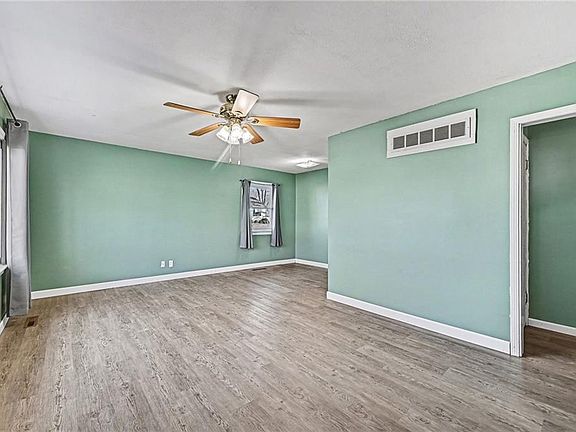 5th image of 6709 N Campbell St