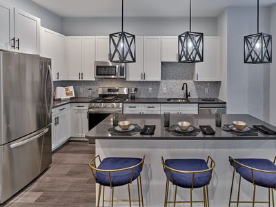 100 Antares Dr #508, Woodbridge, NJ, 07095