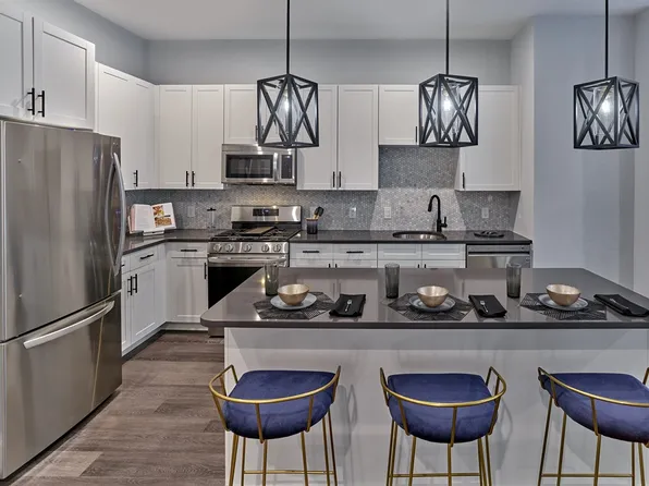 100 Antares Dr #508, Woodbridge, NJ 07095