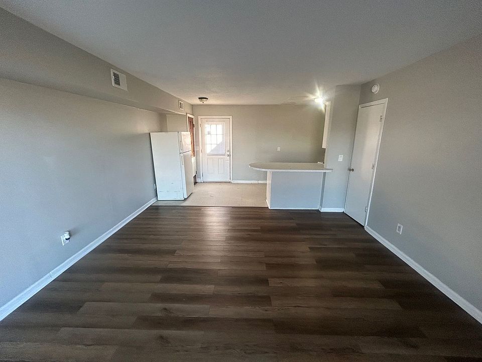 1st image of 1017A Leaphart St