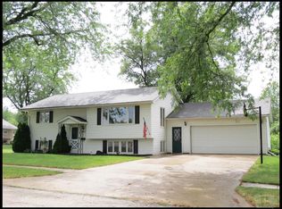 1611 Roosevelt Dr, Atlantic, IA 50022
