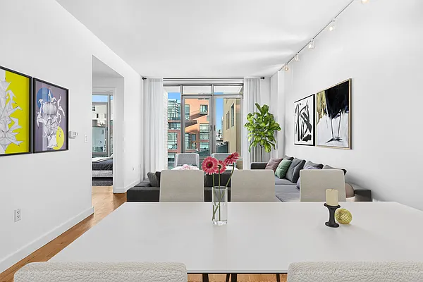 Sold by Compass | media 2
