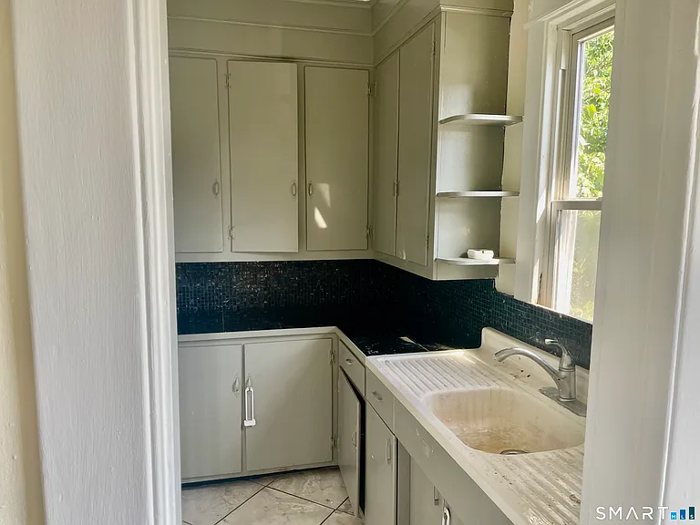 53 Brownell St #2 — Photo 6