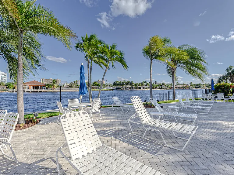 6429 Bay Club Dr #3 — Photo 39