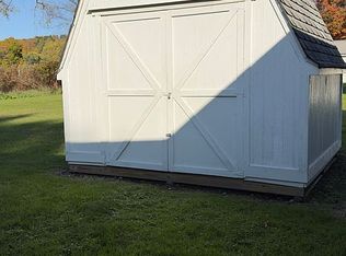 942 Depot Rd, Waterford, PA 16441