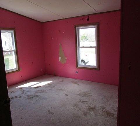 5th image of 141 Linkhart Dr
