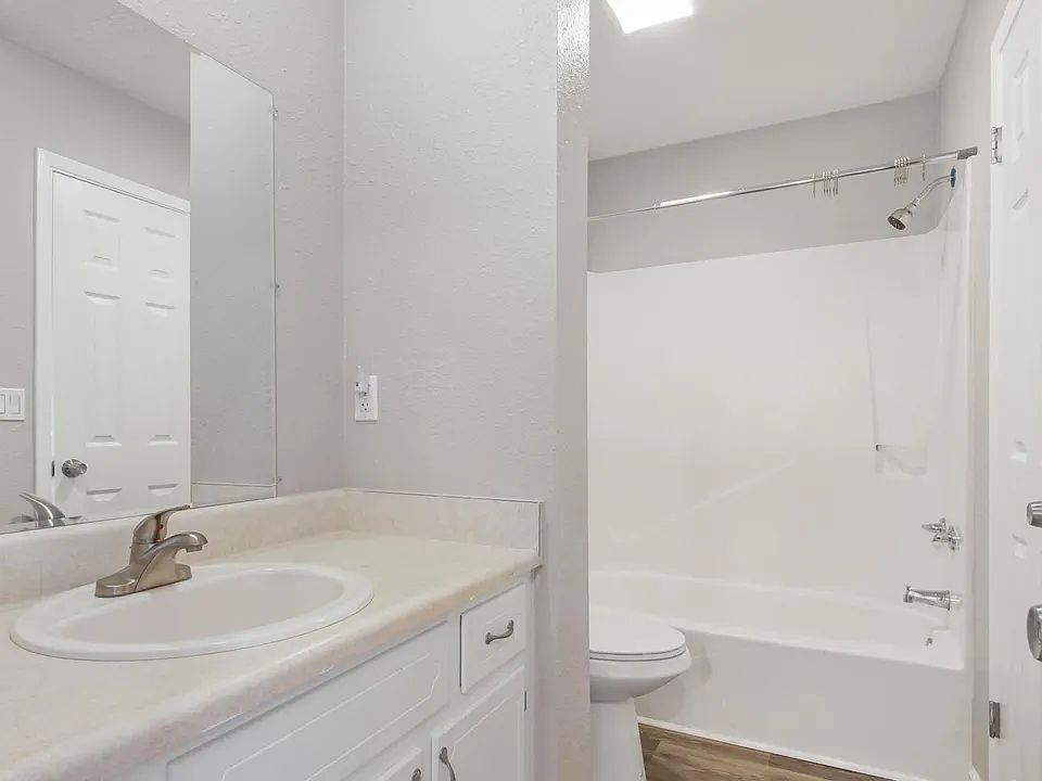1st image of 5117 E 10th St #D