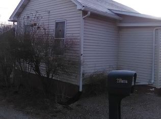 412 Mulberry Ln, West Newton, PA 15089