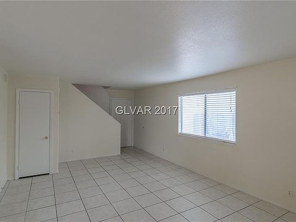 3rd image of 8244 Hercules Dr