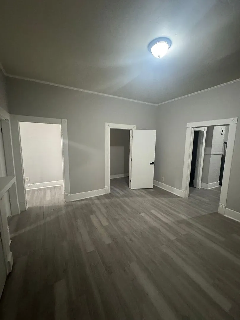 Welcome to 961 Joseph Place! Section 8 Welcome — Photo 3