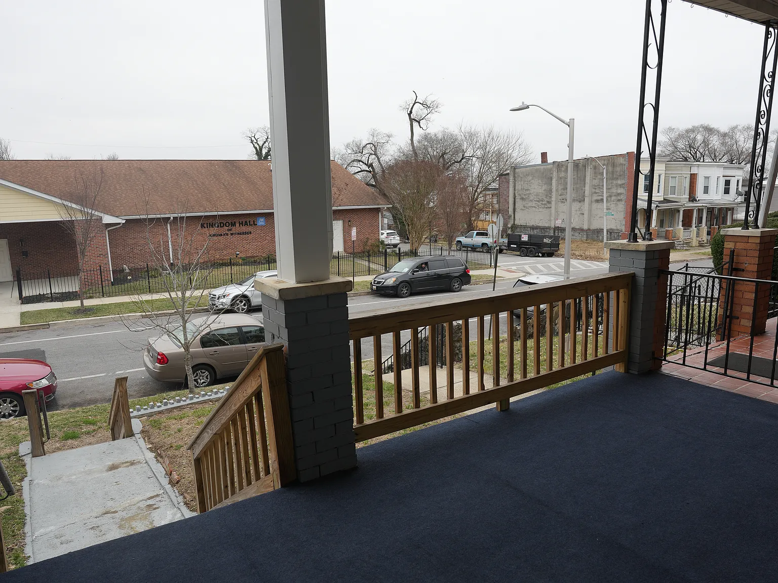 3 bed, 2.0 bath, $1,900 — Photo 2