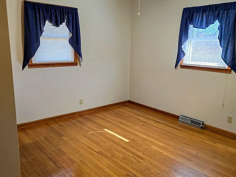 1605 Grand Ave — Photo 6