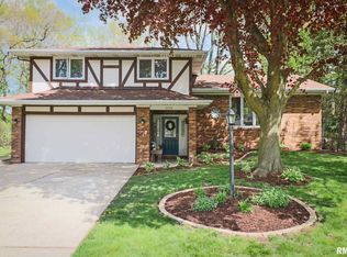 11116 N Wilderness Dr, Peoria, IL 61615