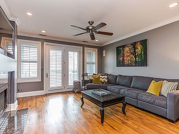 2nd image of 3024 N Sheffield Ave APT 3N