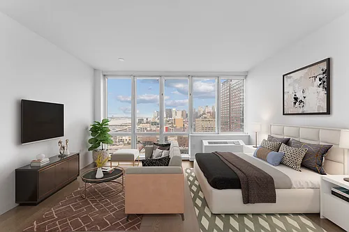 605 W 42nd St #32D Photo 1