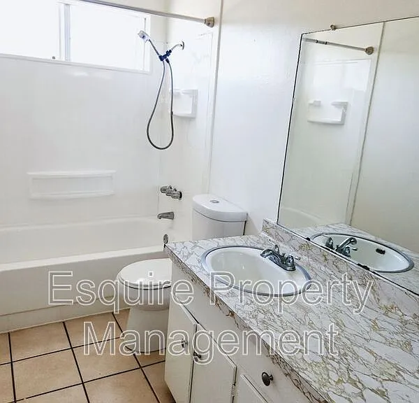 2064 N Ventura Rd #4 — Photo 7