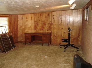 913 W Miller St, Angleton, TX 77515