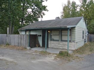 6208 Debarr Rd, Anchorage, AK 99504