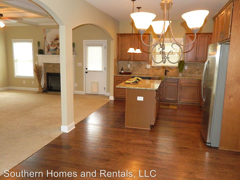 1st image of 327 Brentford Ave