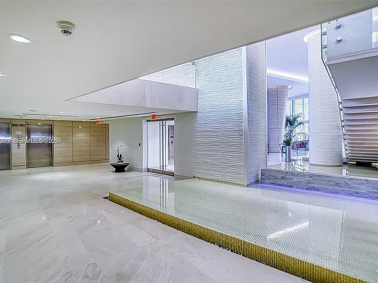 18201 Collins Ave #4209A — Photo 30