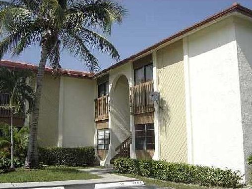 2nd image of 11773 NW 30th St